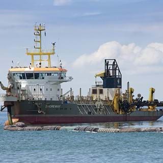 Trailing_Suction_Hopper_Dredgers.jpg