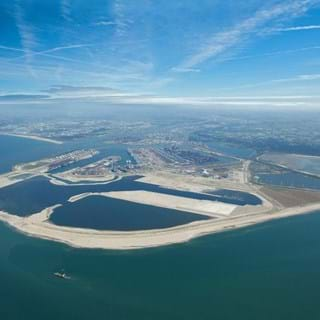 Maasvlakte2_2000_2010.jpg